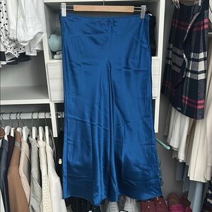Wilfred 100% Silk Blue Midi Skirt